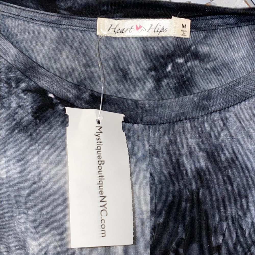 Tye-Dye Ruched Crop Top - Picture 3 of 3
